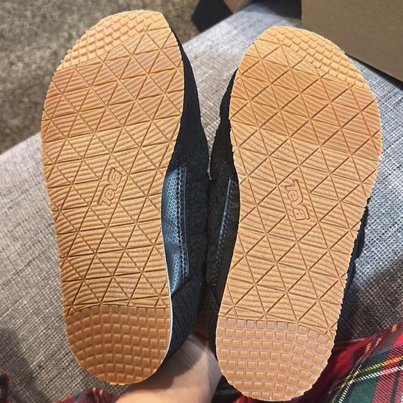 Teva - Picture 6 of 7